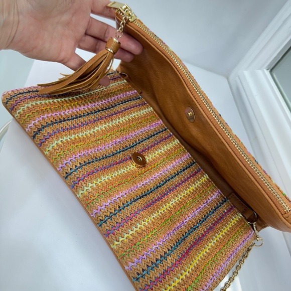 Multicolor Woven Straw Foldover Clutch with Tassel and Chain Strap - Picture 6 of 12